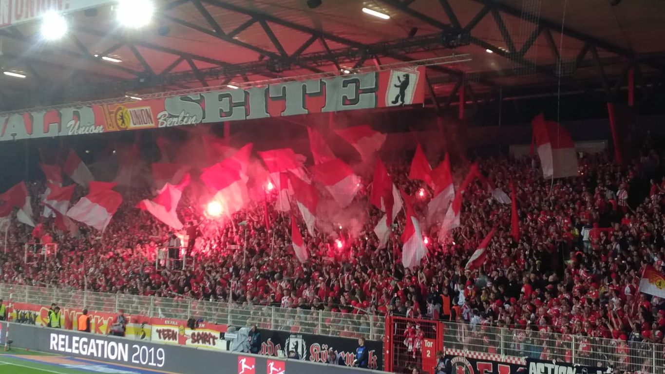 Union fans on the Waldseite