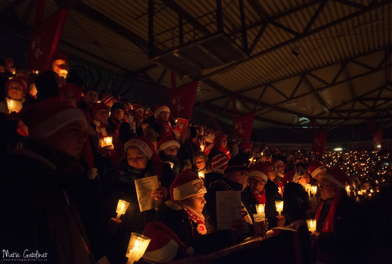 Weihnachtssingen at Union Berlin