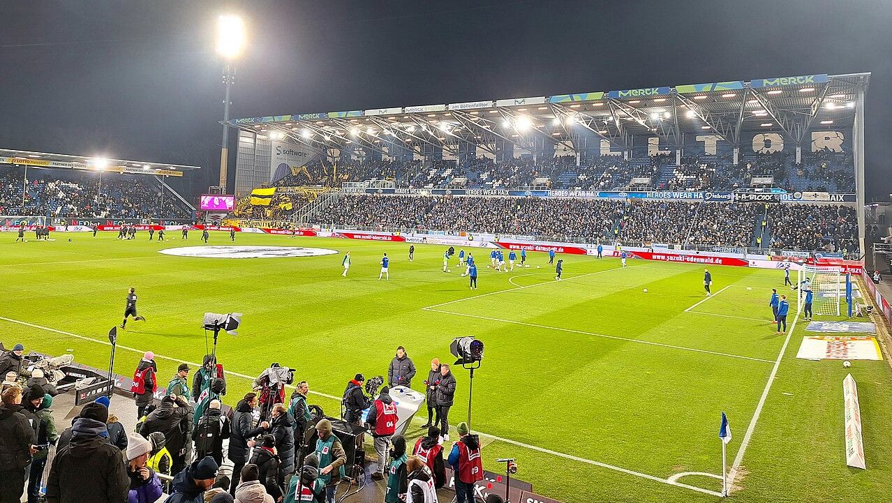 Stadion am Böllenfalltor