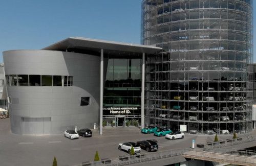 VW Transparent Factory